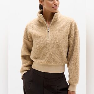 NWT Athleta In the Clouds Cozy Sherpa Fleece Pullover, size large